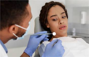 Dental Anxiety – Causes, Symptoms, Tips To Deal With It & Outcomes